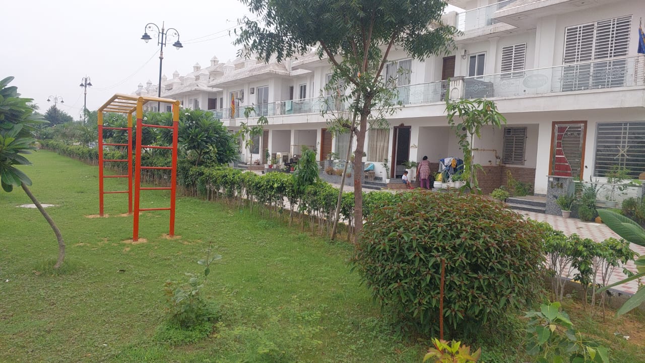 whatsapp image 2025 09 05 at 4.21.29 pm (1)